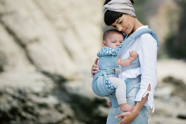 Ergobaby HK Omni 360 Blue Daisies