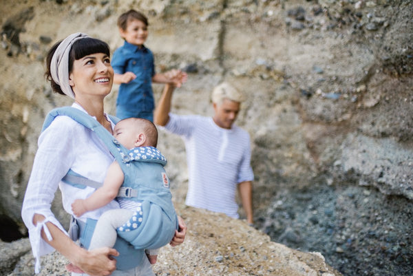Ergobaby HK Omni 360 Blue Daisies